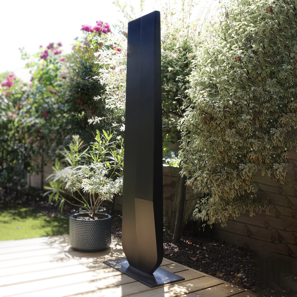 sculpture acier laqué