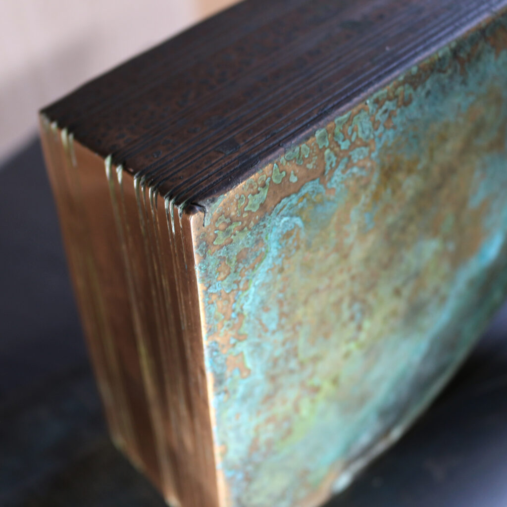Sculpture bronze